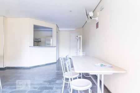 Apartamento à venda com 126m², 4 quartos e 2 vagasÁrea comum - Salão de festas