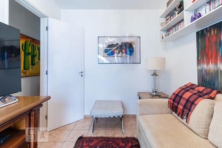 Apartamento à venda com 126m², 4 quartos e 2 vagasQuarto 2