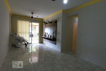 Sala de apartamento para alugar com 3 quartos, 83m² em Todos Os Santos, Rio de Janeiro