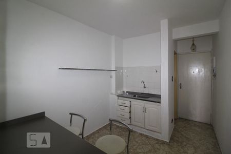 Cozinha de kitnet/studio para alugar com 1 quarto, 40m² em Osvaldo Cruz, São Caetano do Sul