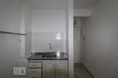 Cozinha de kitnet/studio para alugar com 1 quarto, 40m² em Osvaldo Cruz, São Caetano do Sul