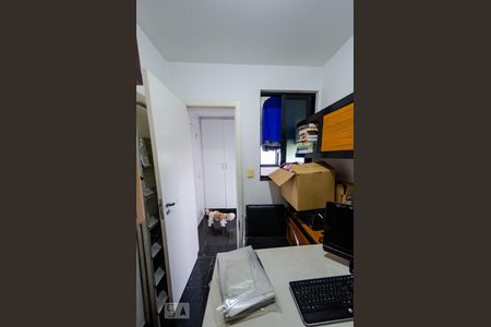 Apartamento à venda com 176m², 4 quartos e 3 vagasQuarto de serviço