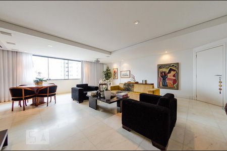 Sala de Apartamento com 4 quartos, 176m² Belvedere