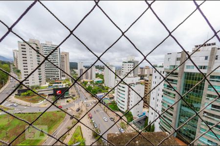 Apartamento à venda com 176m², 4 quartos e 3 vagasSuíte 2 - Vista