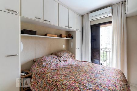 Quarto de apartamento à venda com 1 quarto, 45m² em Itaim Bibi, São Paulo