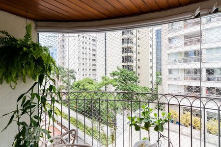 Varanda de apartamento à venda com 1 quarto, 45m² em Itaim Bibi, São Paulo