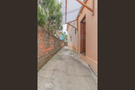 Casa à venda com 188m², 3 quartos e 2 vagasCorredor Lateral