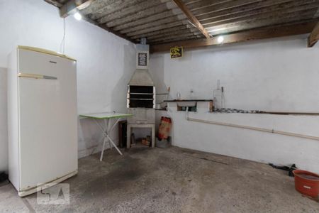 Casa à venda com 188m², 3 quartos e 2 vagasGalpão