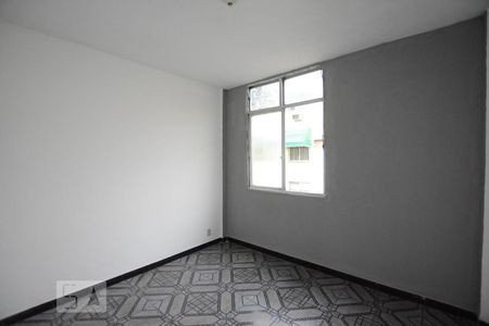 Quarto 1 de apartamento para alugar com 2 quartos, 55m² em Irajá, Rio de Janeiro