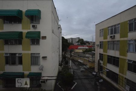 Vista do Quarto 1 de apartamento para alugar com 2 quartos, 55m² em Irajá, Rio de Janeiro