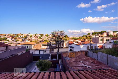 Vista da Varanda de casa à venda com 2 quartos, 270m² em Heliópolis, Belo Horizonte