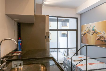 Studio para alugar com 32m², 1 quarto e sem vagaCozinha e Entrada