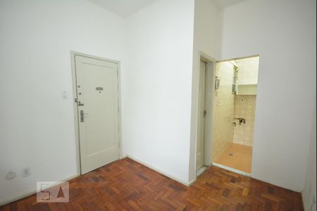 Sala  de apartamento para alugar com 1 quarto, 33m² em Glória, Rio de Janeiro