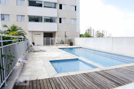 Apartamento à venda com 56m², 2 quartos e 1 vagaPiscinas