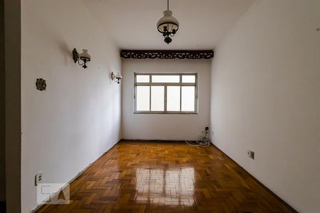 Sala de apartamento para alugar com 2 quartos, 67m² em Aclimação, São Paulo