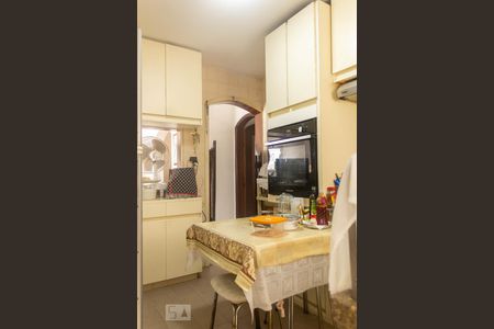 Casa à venda com 250m², 4 quartos e 3 vagasCozinha