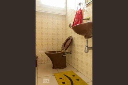 Casa à venda com 250m², 4 quartos e 3 vagasLavabo