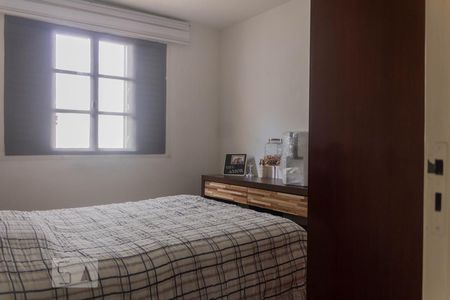 Casa à venda com 250m², 4 quartos e 3 vagasQuarto 2