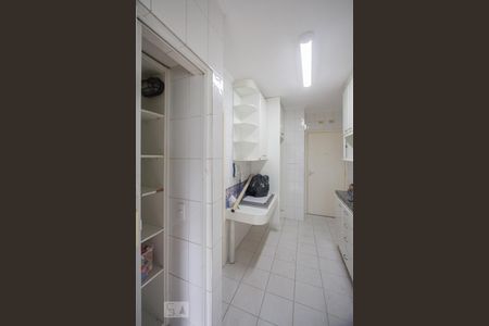 Apartamento para alugar com 98m², 3 quartos e 2 vagasCozinha