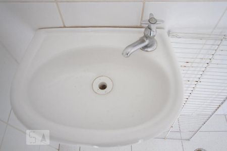 Apartamento para alugar com 98m², 3 quartos e 2 vagasDetalhe Banheiro de Serviço