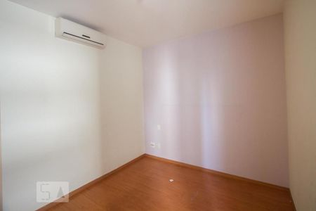 Apartamento para alugar com 98m², 3 quartos e 2 vagasSuíte
