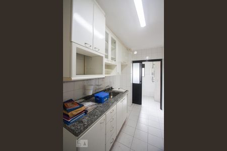 Apartamento para alugar com 98m², 3 quartos e 2 vagasCozinha