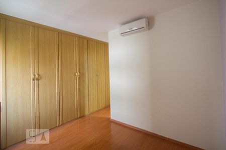 Apartamento para alugar com 98m², 3 quartos e 2 vagasSuíte