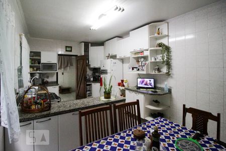 Casa à venda com 150m², 3 quartos e 2 vagasCozinha