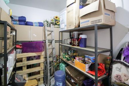 Casa à venda com 150m², 3 quartos e 2 vagasQuarto de serviço