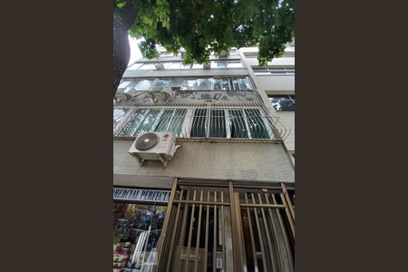 Apartamento à venda com 120m², 3 quartos e sem vagaFachada