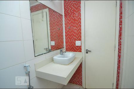 Apartamento à venda com 120m², 3 quartos e sem vagaBanheiro 