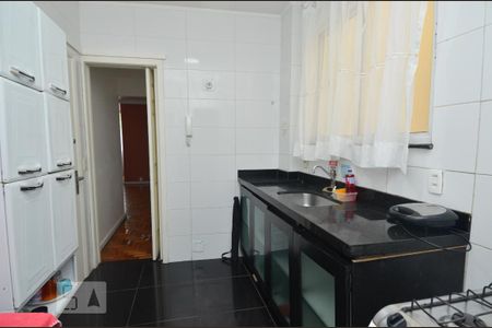 Apartamento à venda com 120m², 3 quartos e sem vagaCozinha