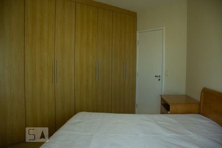Suíte 1 de apartamento para alugar com 1 quarto, 100m² em Vila Mariana, São Paulo