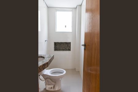 Apartamento à venda com 105m², 2 quartos e 1 vaga Apartamento à venda com 105m², 2 quartos e 1 vagaBanheiro