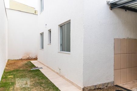 Apartamento à venda com 105m², 2 quartos e 1 vaga Apartamento à venda com 105m², 2 quartos e 1 vagaVaranda