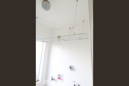 Apartamento para alugar com 76m², 2 quartos e sem vaga Apartamento para alugar com 76m², 2 quartos e sem vagaCozinha / Lavanderia