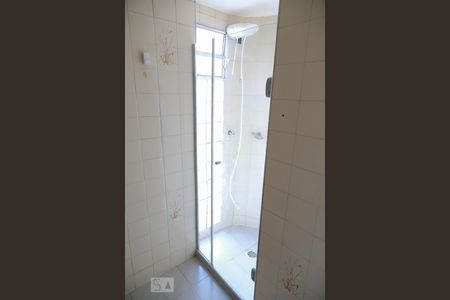 Apartamento para alugar com 76m², 2 quartos e sem vaga Apartamento para alugar com 76m², 2 quartos e sem vagaBanheiro