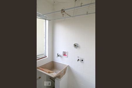 Apartamento para alugar com 76m², 2 quartos e sem vaga Apartamento para alugar com 76m², 2 quartos e sem vagaCozinha / Lavanderia