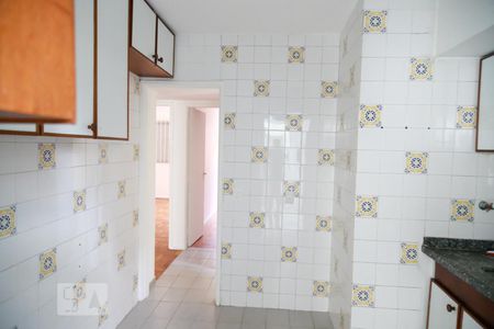 Apartamento para alugar com 76m², 2 quartos e sem vaga Apartamento para alugar com 76m², 2 quartos e sem vagaCozinha / Lavanderia