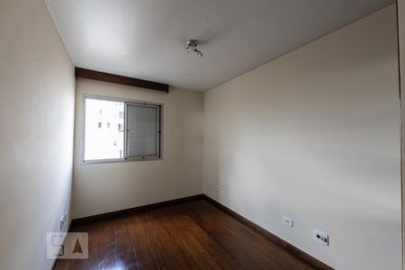 Apartamento à venda com 77m², 2 quartos e 1 vagaQuarto 2