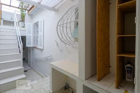 Casa para alugar com 100m², 2 quartos e 1 vaga Casa para alugar com 100m², 2 quartos e 1 vagaQuintal