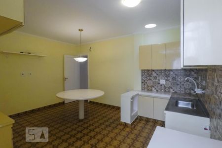Casa para alugar com 100m², 2 quartos e 1 vaga Casa para alugar com 100m², 2 quartos e 1 vagaCozinha