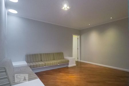 Sala de casa para alugar com 2 quartos, 100m² em Vila Santo Estéfano, São Paulo