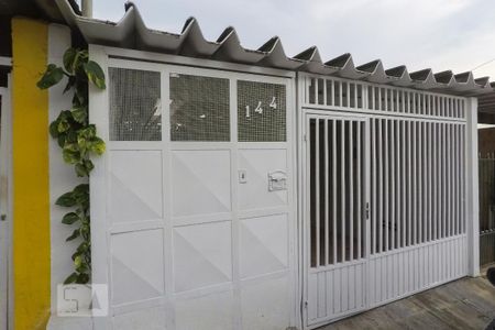 Casa para alugar com 100m², 2 quartos e 1 vaga Casa para alugar com 100m², 2 quartos e 1 vagaFachada