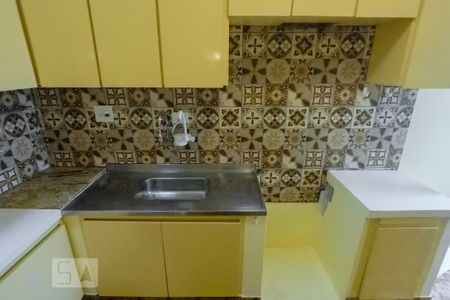 Casa para alugar com 100m², 2 quartos e 1 vaga Casa para alugar com 100m², 2 quartos e 1 vagaCozinha