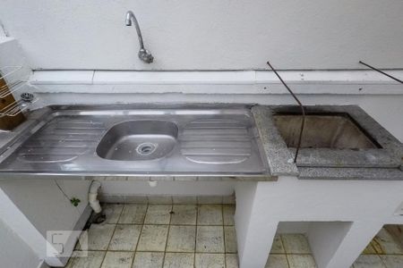 Casa para alugar com 100m², 2 quartos e 1 vaga Casa para alugar com 100m², 2 quartos e 1 vagaChurrasqueira