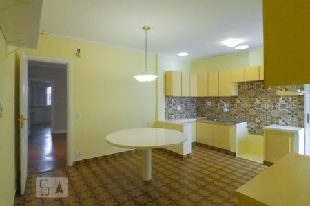 Casa para alugar com 100m², 2 quartos e 1 vaga Casa para alugar com 100m², 2 quartos e 1 vagaCozinha