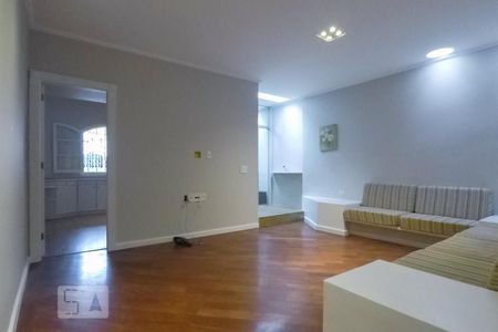 Sala de casa para alugar com 2 quartos, 100m² em Vila Santo Estéfano, São Paulo
