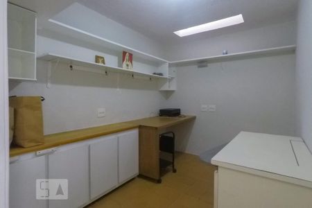 Casa para alugar com 100m², 2 quartos e 1 vaga Casa para alugar com 100m², 2 quartos e 1 vagaQuarto de Serviço ou escritorio