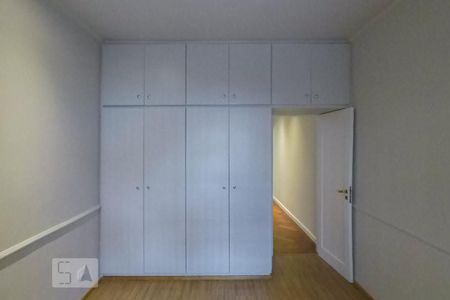 Quarto 1 de casa para alugar com 2 quartos, 100m² em Vila Santo Estéfano, São Paulo